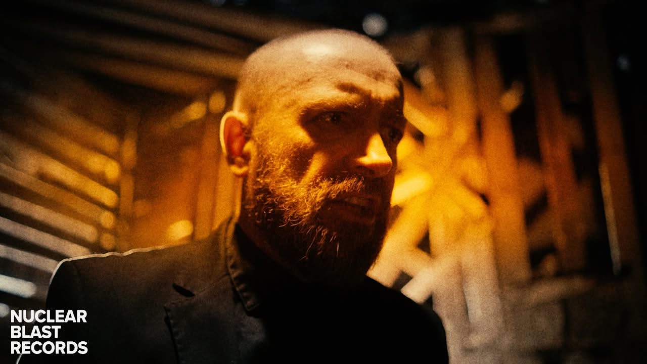 Paradise Lost снимија спотче за песната „Tyrants Serenade“ со која го најавуваат новиот албум „Ascension“. Кечи мелодија и... толку. Можеби 
